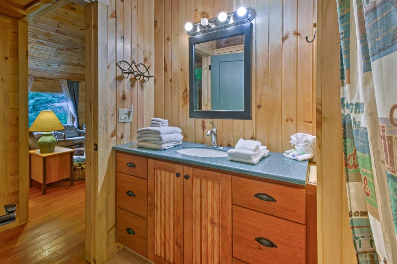 Bryson City Cabin With Fire Pit On Coopers Creek! Exteriör bild