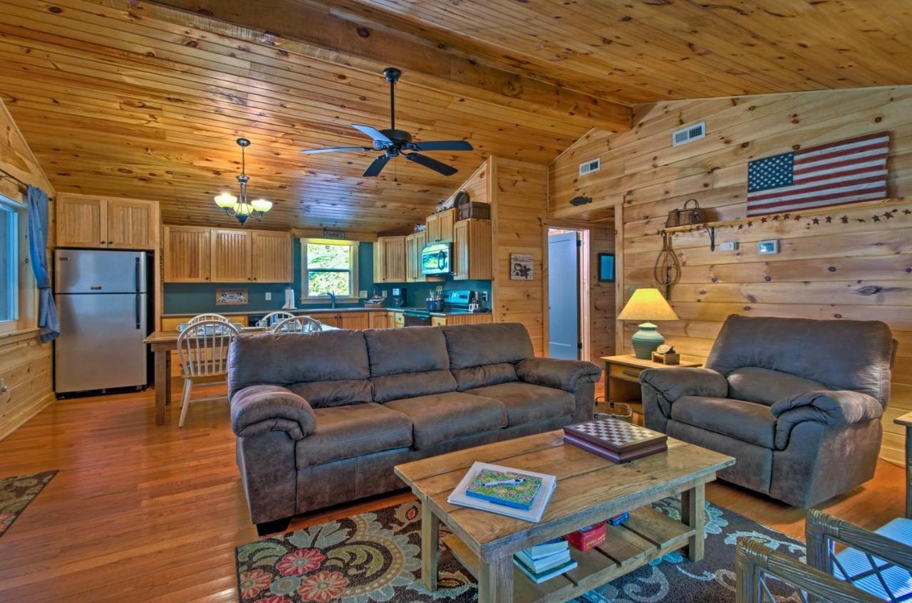 Bryson City Cabin With Fire Pit On Coopers Creek! Exteriör bild
